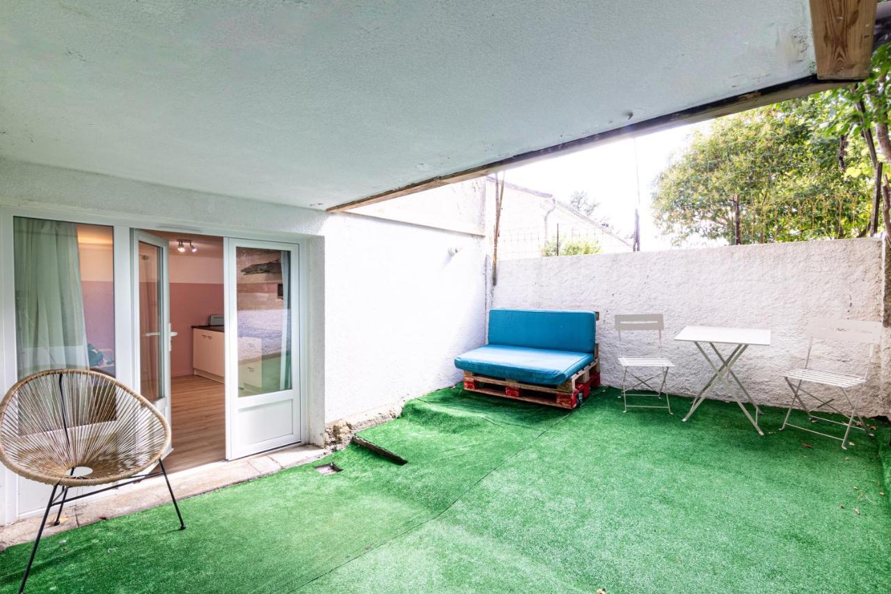La Vie En Rose - Appartement Cosy - Centre Ville Auch Ngoại thất bức ảnh